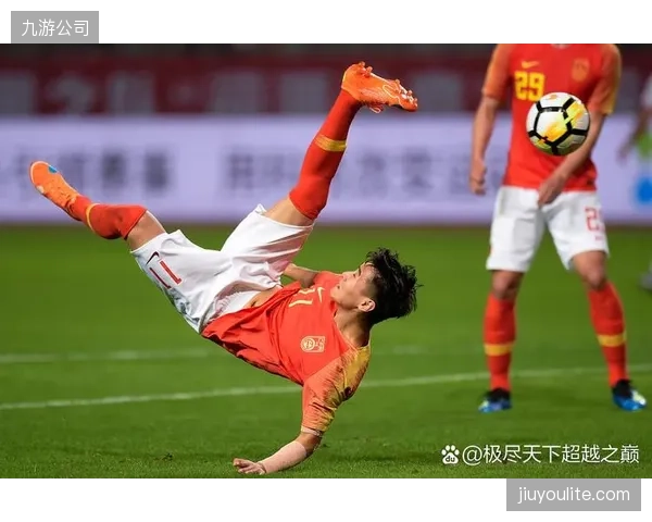 厄瓜多尔的战术对边路球员耐力要求苛刻，体能将是战术生命线。